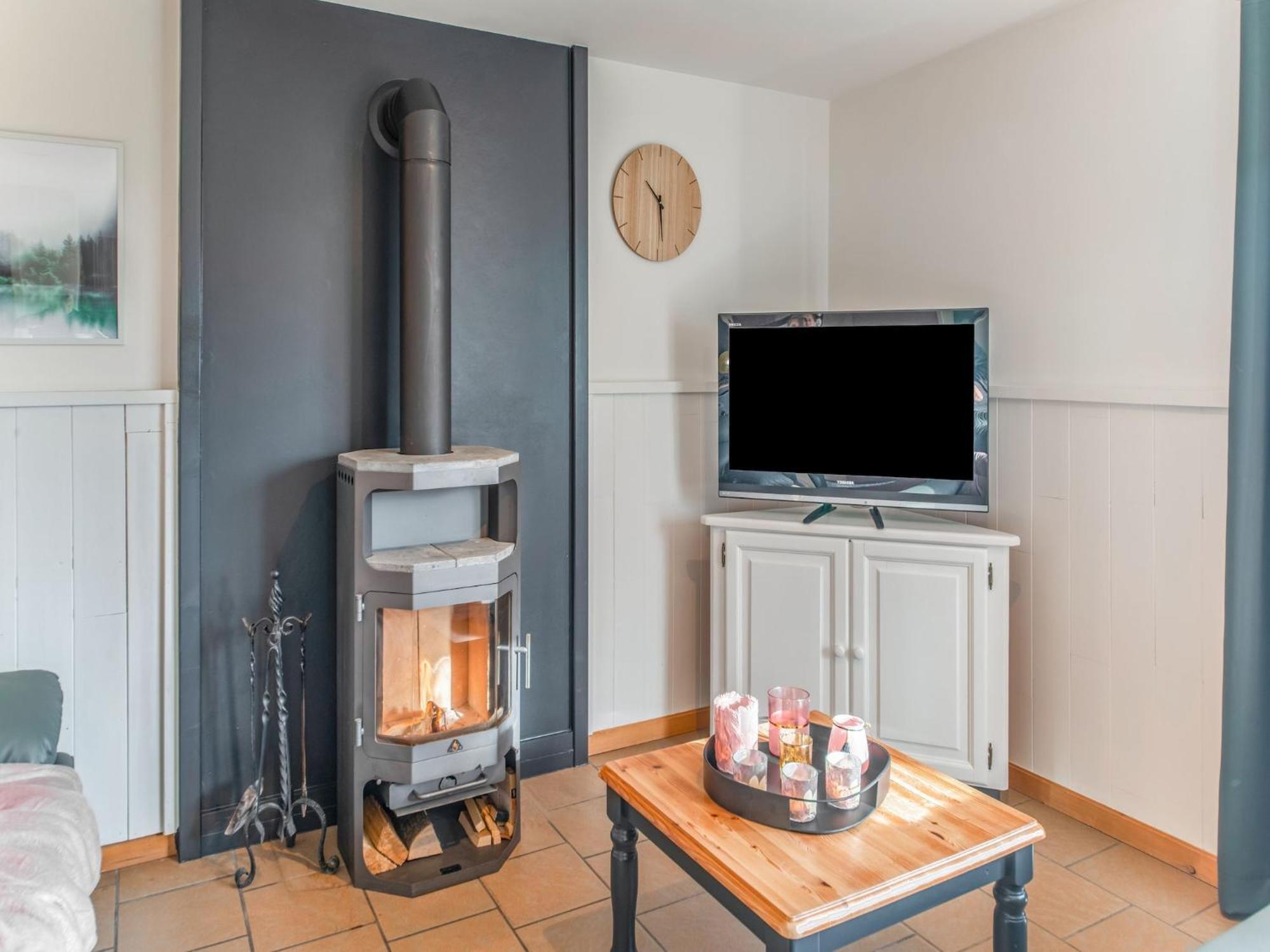 Picture Perfect Holiday Home In Sourbrodt With Garden Bbq Dış mekan fotoğraf